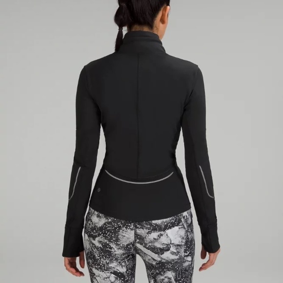 Lululemon Nulux Reflective Running Jacket - Picture 2 of 8